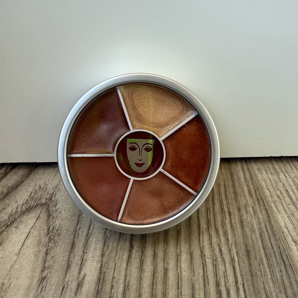 Kryolan Lip Rouge Wheel #10, frosted neutral browns